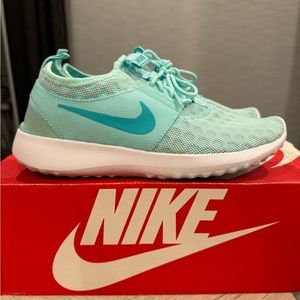 Nike Juvenate Shock Absorption Non-Slip Wear-resistant Low Tops Retro 8M (WMNS)